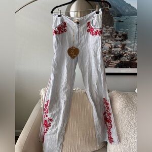 Unique NWT ZL Europe pants